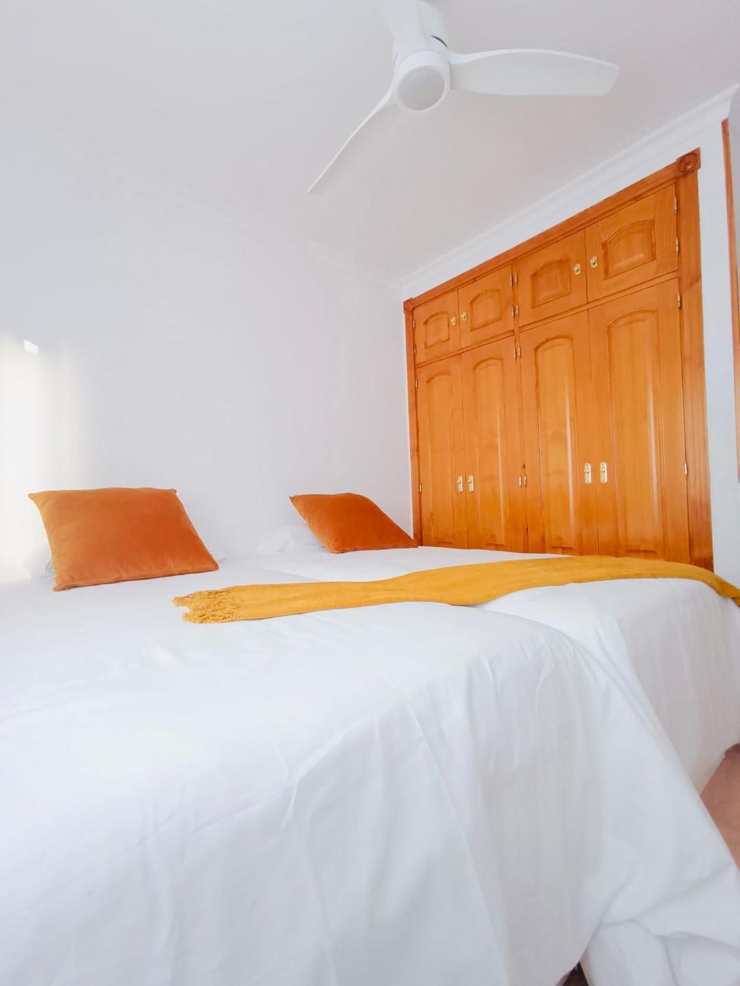 Lolaire Apartment Barbate Bagian luar foto